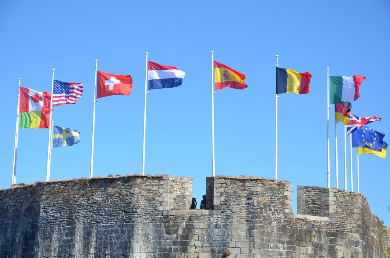 Votre Vue, La Mer, Les Bateaux !!! Wir Sprechen Flieben Deutsch, Touristentipps, We Speak English Concarneau Eksteriør bilde