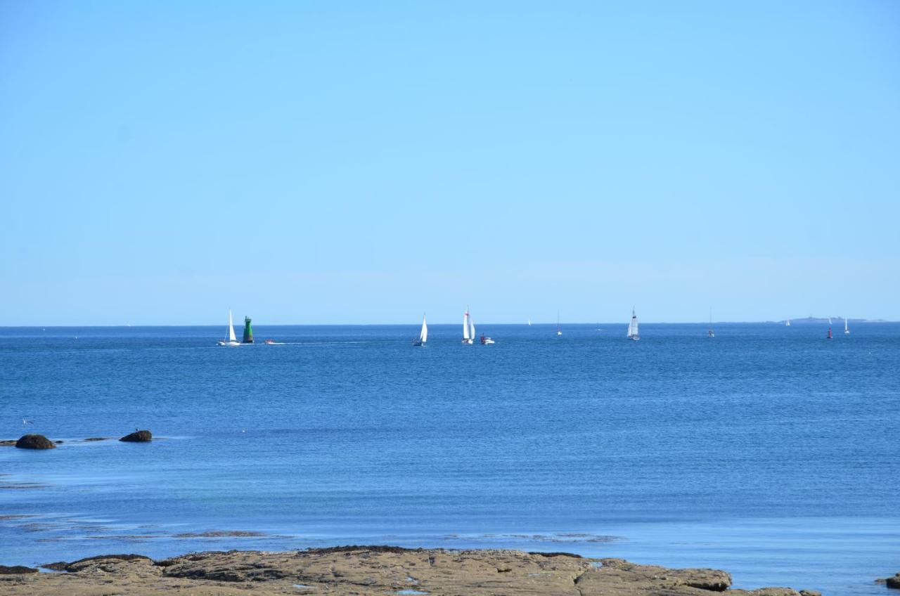 Votre Vue, La Mer, Les Bateaux !!! Wir Sprechen Flieben Deutsch, Touristentipps, We Speak English Concarneau Eksteriør bilde
